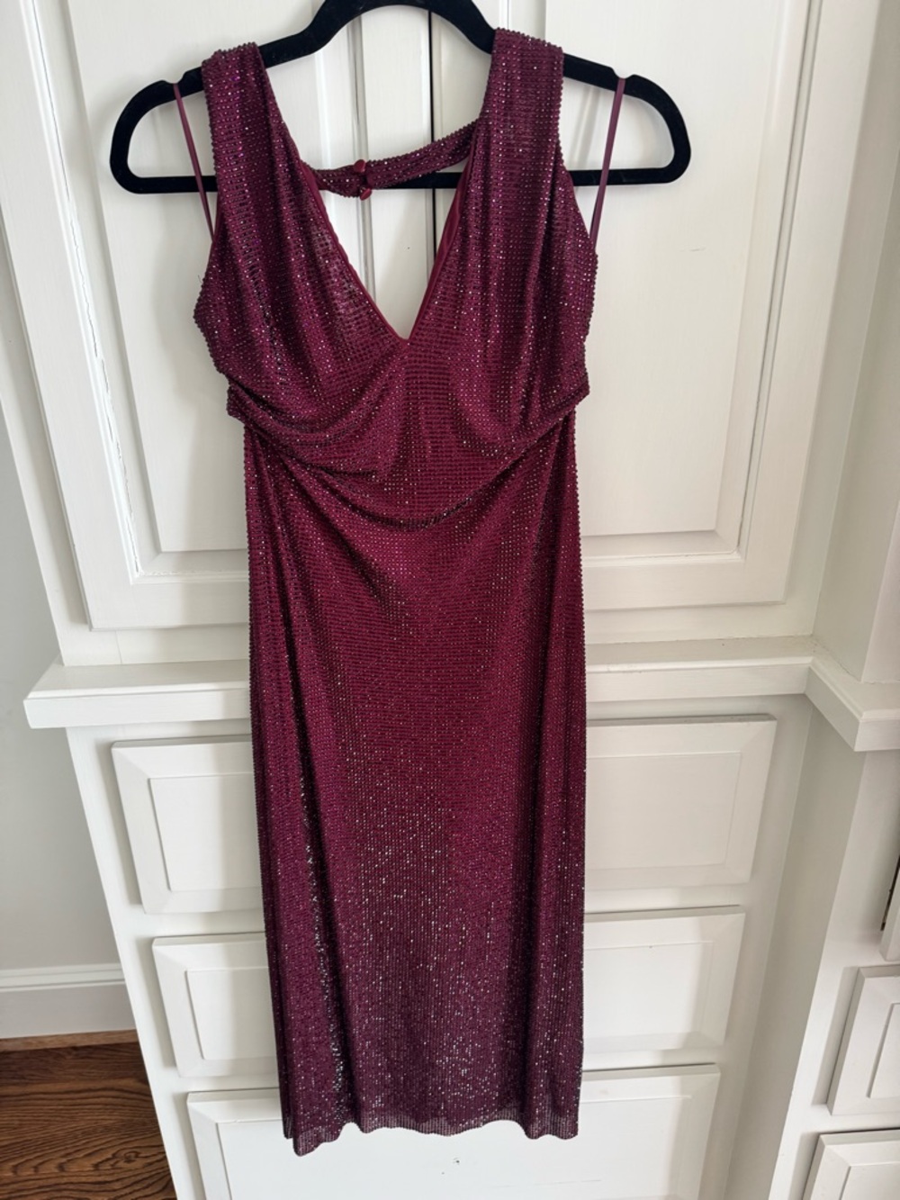 Meshki Burgundy Sparkle Halter Midi Dress - Picture 4 of 8